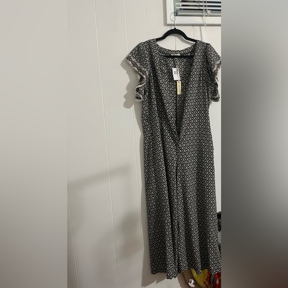 Max studio Nordstrom patterned romper - Picture 1 of 5